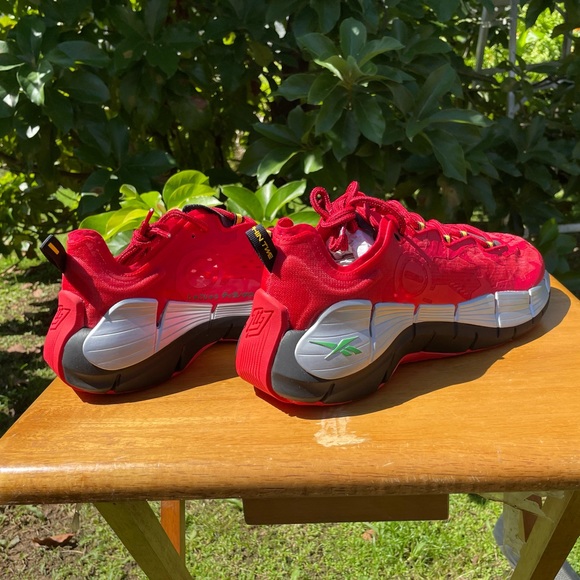 Reebok Zig Kinetica II - Red Ranger from Mighty Morphin Power Rangers main image 5